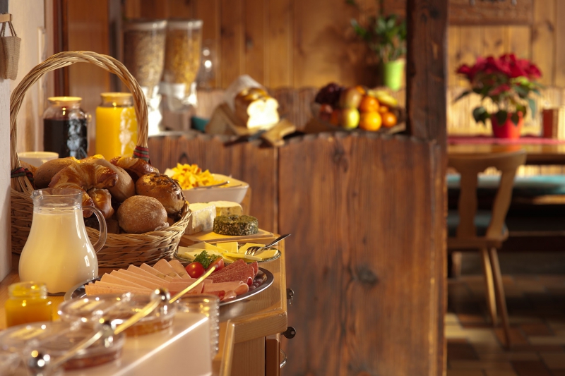 restaurant-LA BASTIDE-min_breakfast-801827